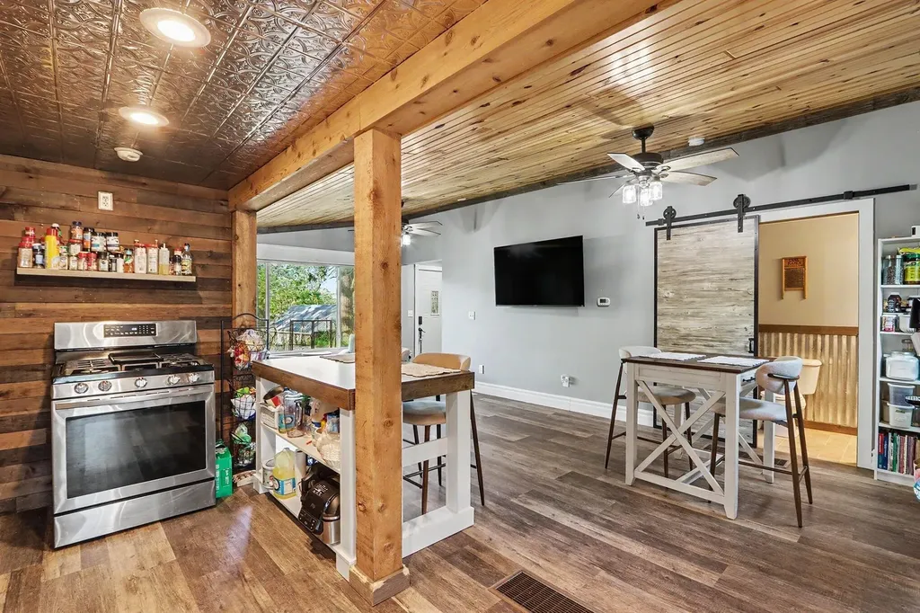 240 W Amy Street Hastings City MI 49058