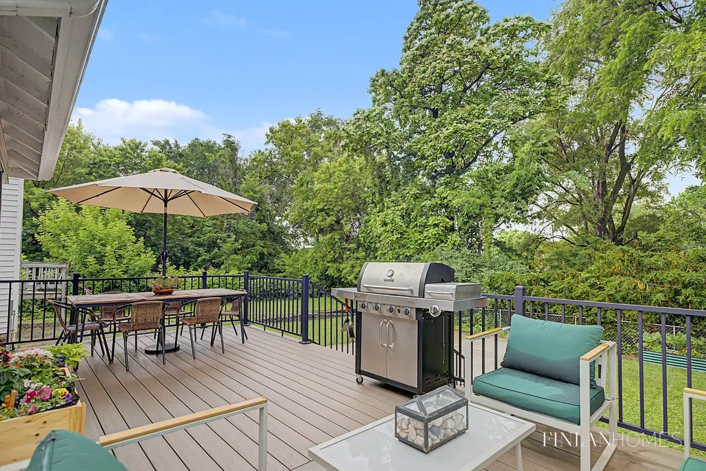 501 Emerald Avenue NE Grand Rapids City MI 49503