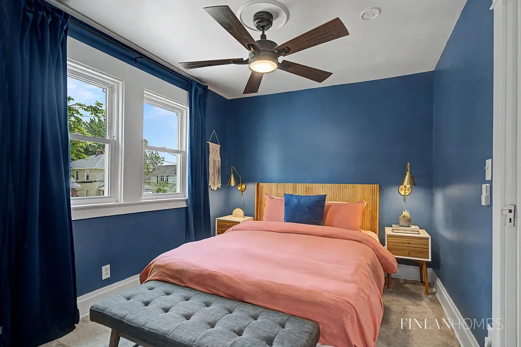 501 Emerald Avenue NE Grand Rapids City MI 49503