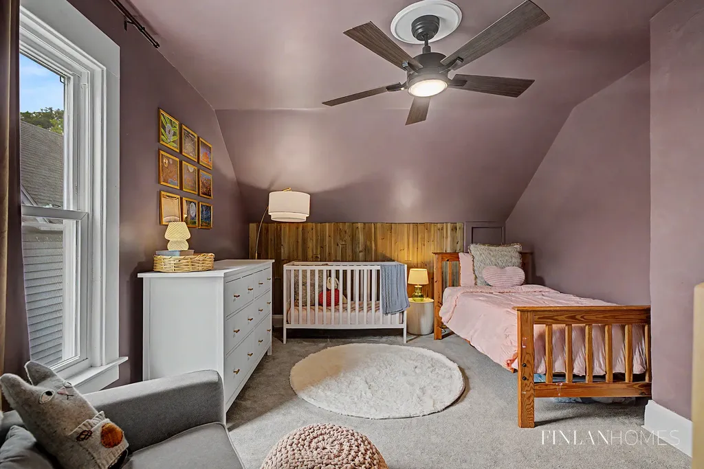 501 Emerald Avenue NE Grand Rapids City MI 49503