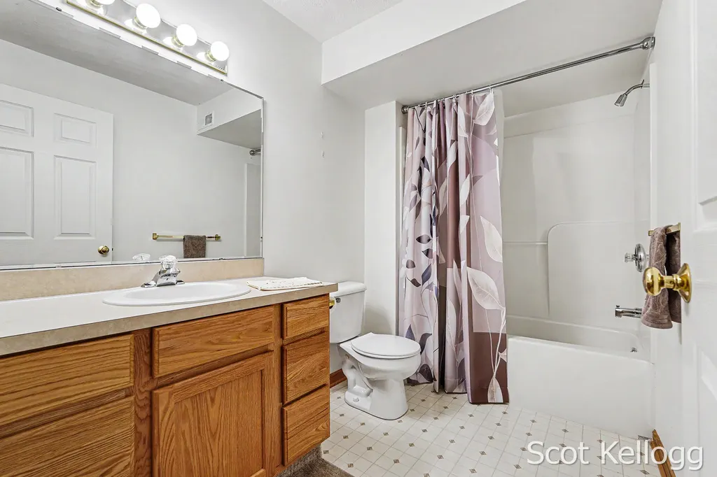 1923 Jack Pine Court Dorr Township MI 49323