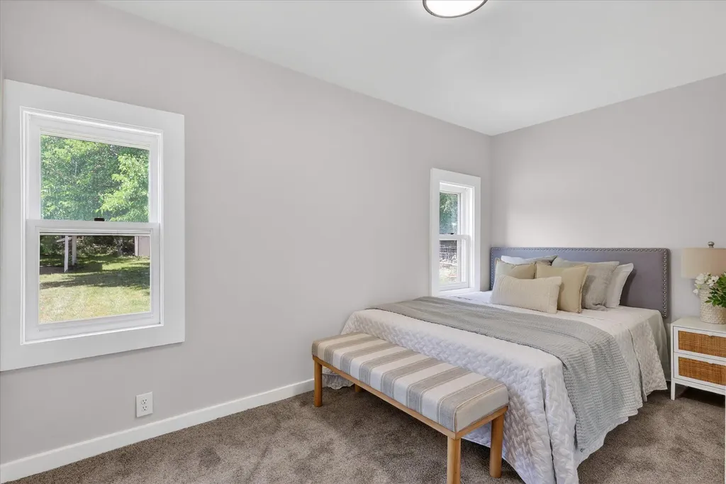 2473 Longstreet Avenue SW Wyoming City MI 49509