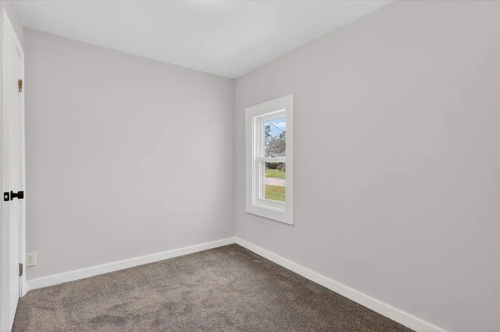 2473 Longstreet Avenue SW Wyoming City MI 49509