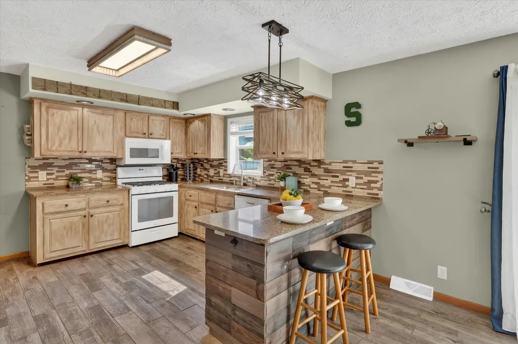 2869 Ridgecrest Drive Keene Township MI 48881