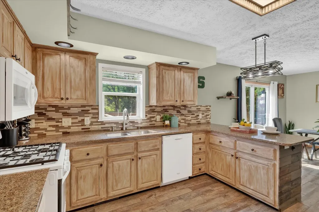 2869 Ridgecrest Drive Keene Township MI 48881