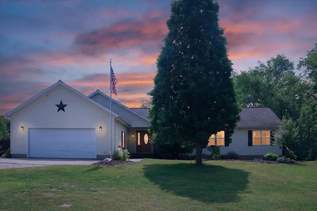2869 Ridgecrest Drive Keene Township MI 48881