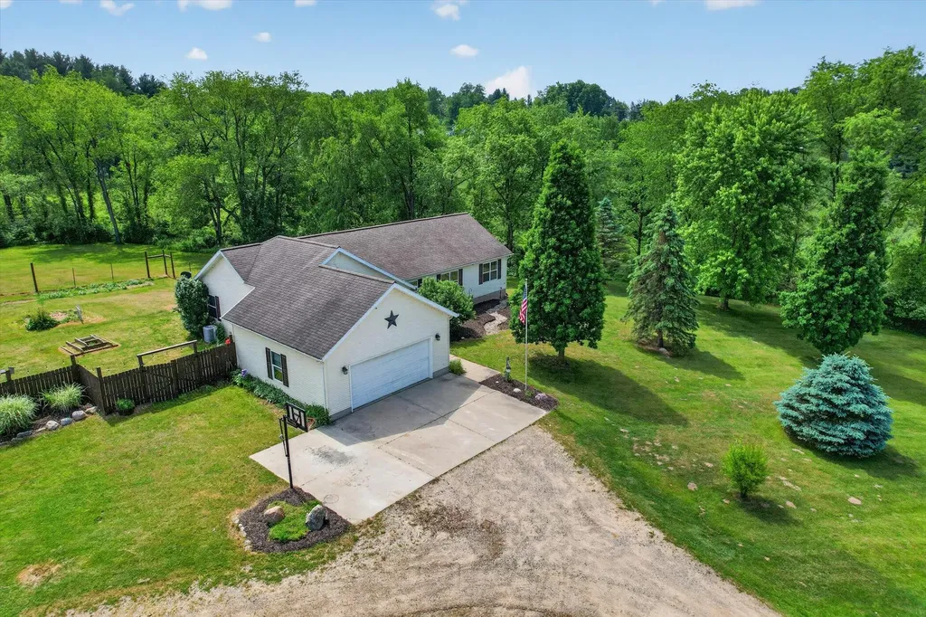 2869 Ridgecrest Drive Keene Township MI 48881