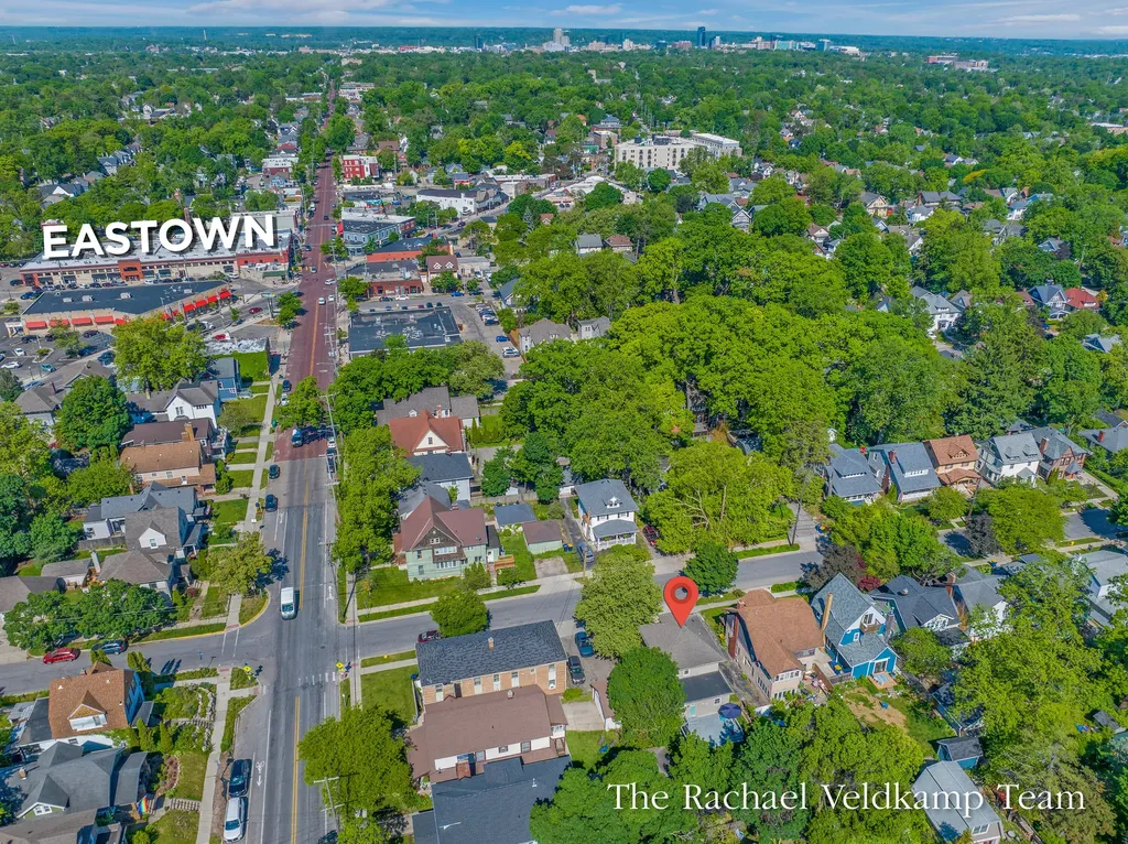 348 Gladstone Drive SE East Grand Rapids City MI 49506