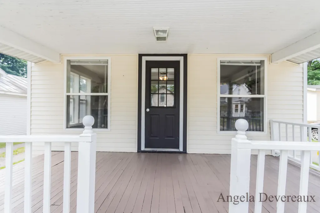 215 W Montcalm Street Greenville City MI 48838