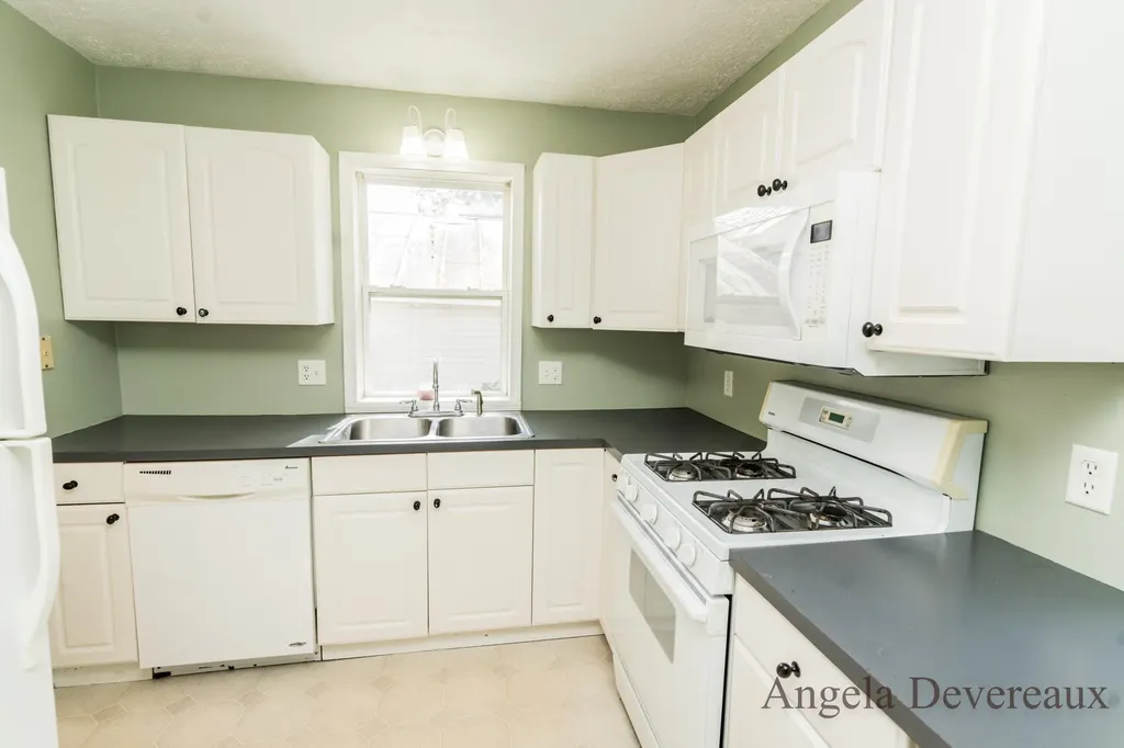 215 W Montcalm Street Greenville City MI 48838