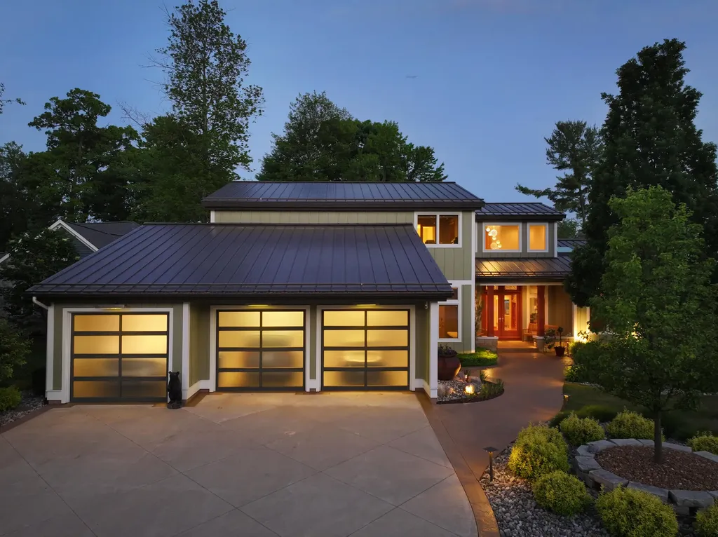 3381 Northshore Drive Pierson Township MI 49339
