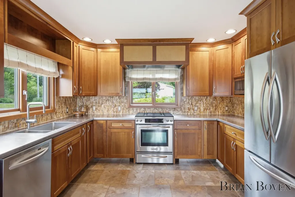 3381 Northshore Drive Pierson Township MI 49339