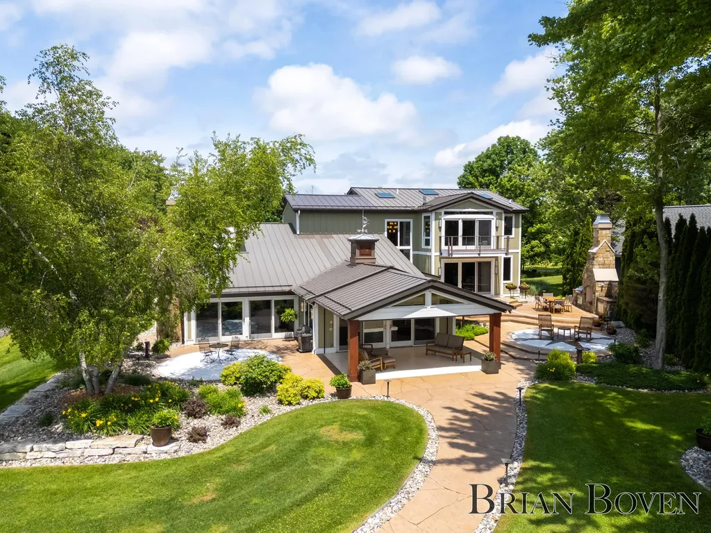 3381 Northshore Drive Pierson Township MI 49339