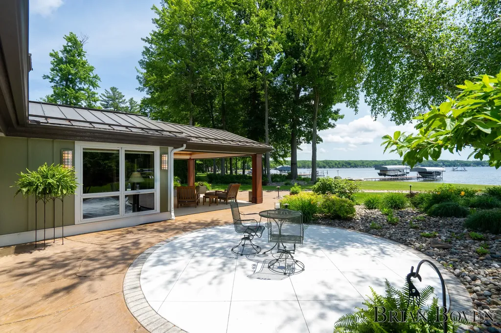3381 Northshore Drive Pierson Township MI 49339