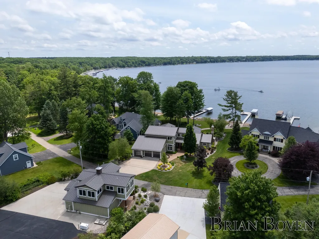 3381 Northshore Drive Pierson Township MI 49339