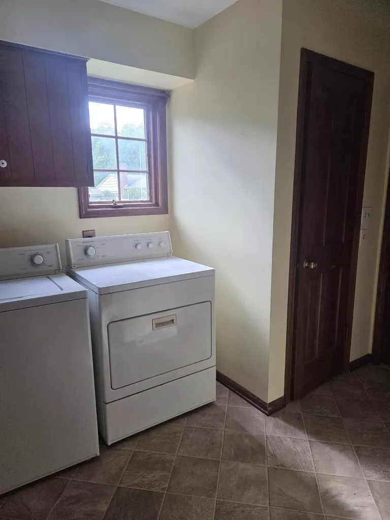 351 Eastmoor Avenue SE Grand Rapids Charter Township MI 49546