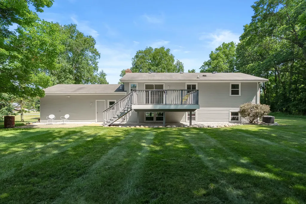 7732 E S Avenue Pavilion Township MI 49088