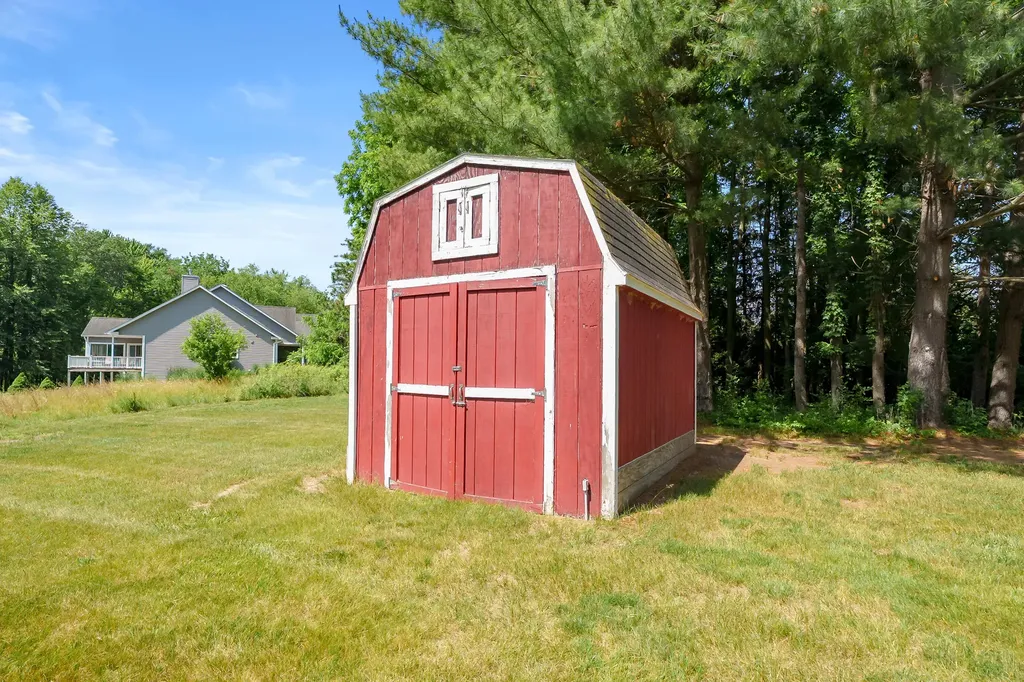 7732 E S Avenue Pavilion Township MI 49088