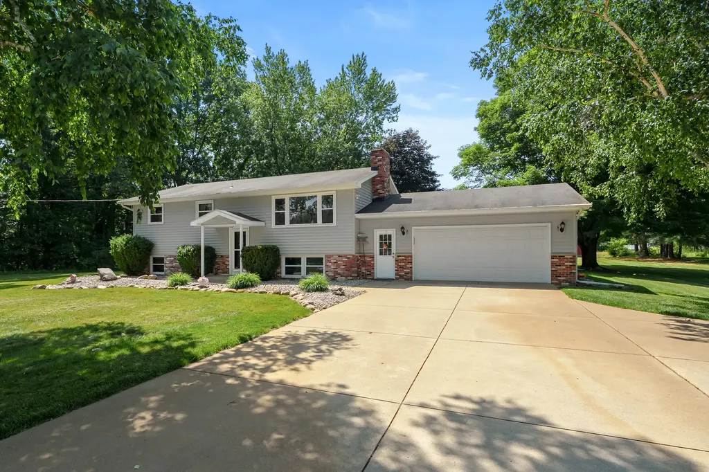 7732 E S Avenue Pavilion Township MI 49088