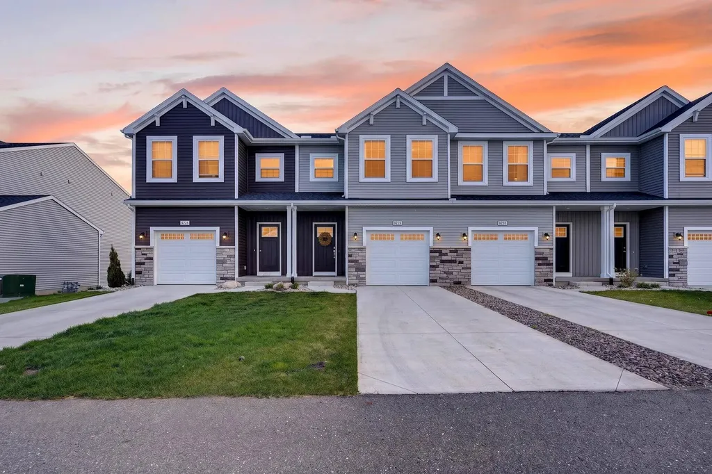 4628 Glen Haven Drive SE Kentwood City MI 49512