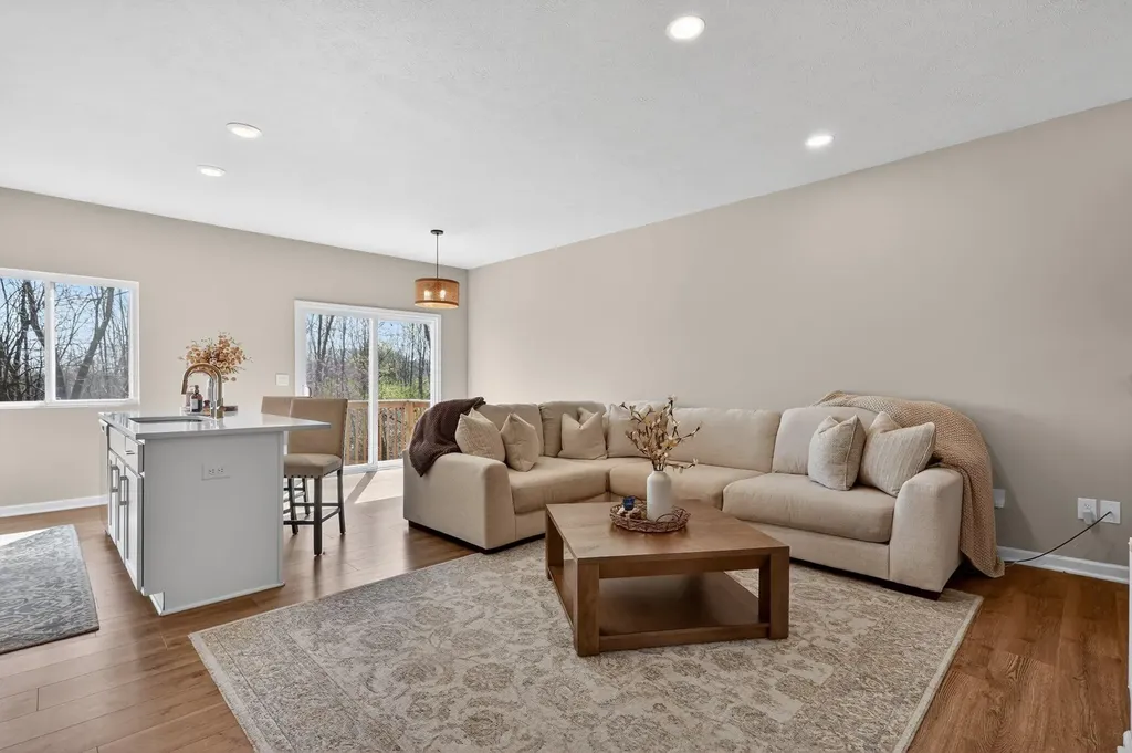 4628 Glen Haven Drive SE Kentwood City MI 49512