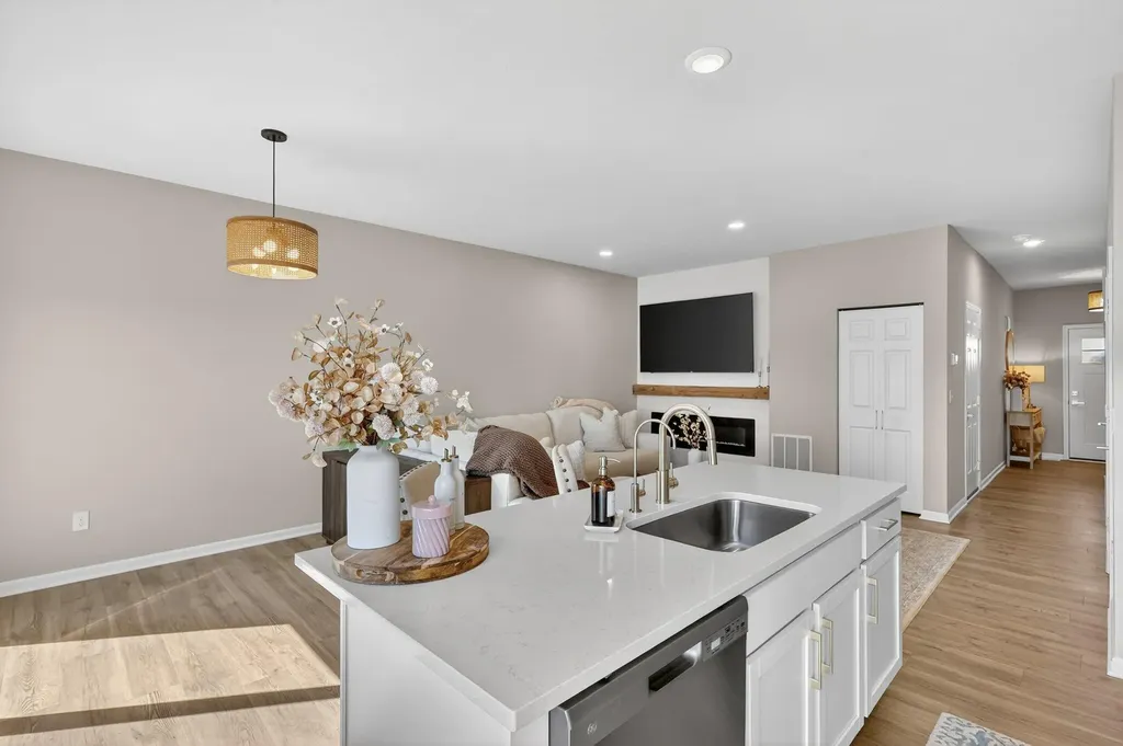 4628 Glen Haven Drive SE Kentwood City MI 49512