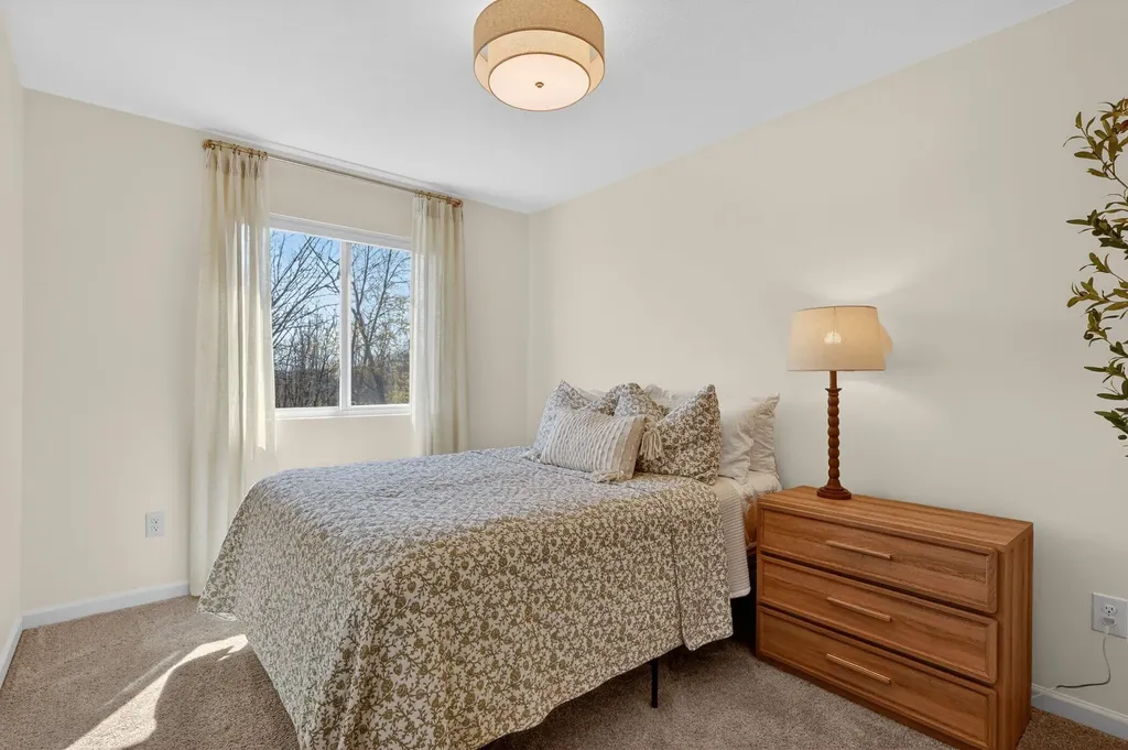 4628 Glen Haven Drive SE Kentwood City MI 49512