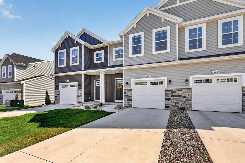4628 Glen Haven Drive SE Kentwood City MI 49512