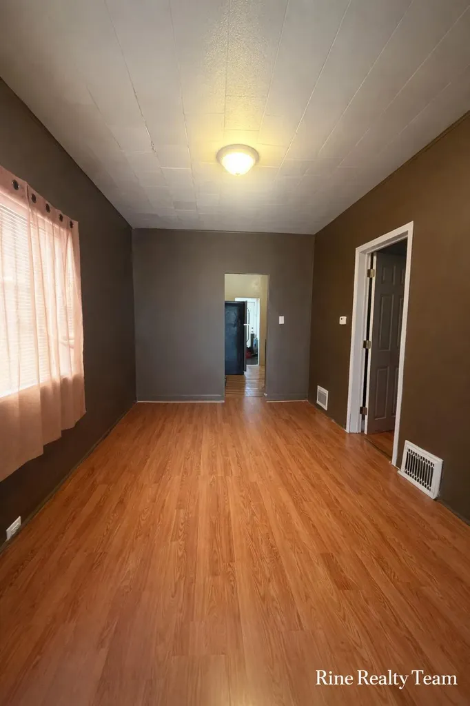 2337 6th Street Muskegon Heights City MI 49444