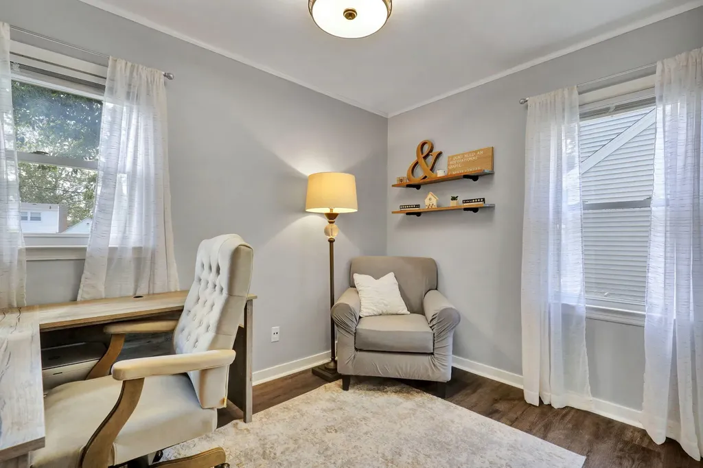 3201 Sablain Parkway Drive Lansing City MI 48910