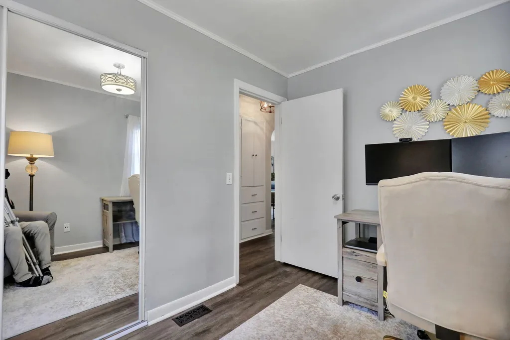 3201 Sablain Parkway Drive Lansing City MI 48910