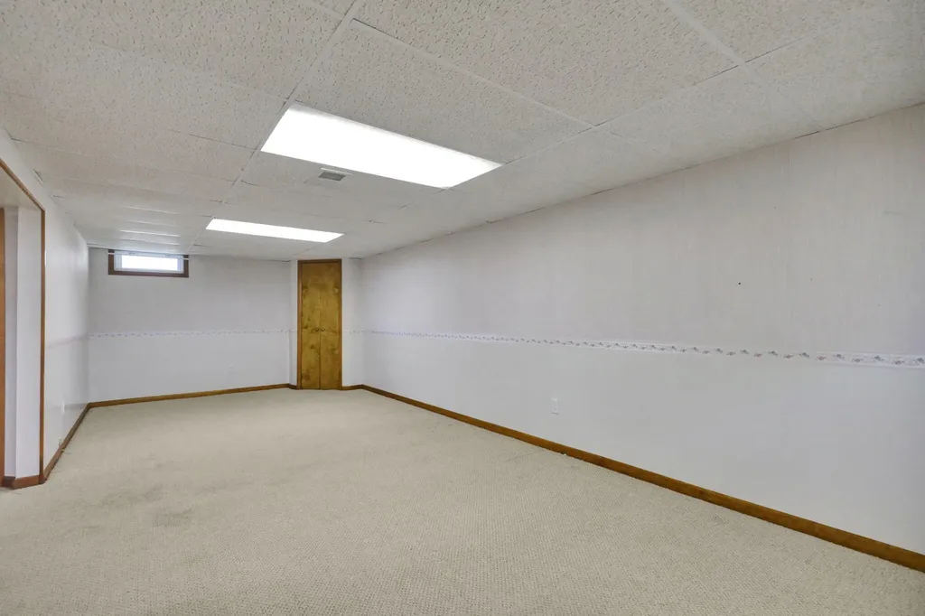 3201 Sablain Parkway Drive Lansing City MI 48910
