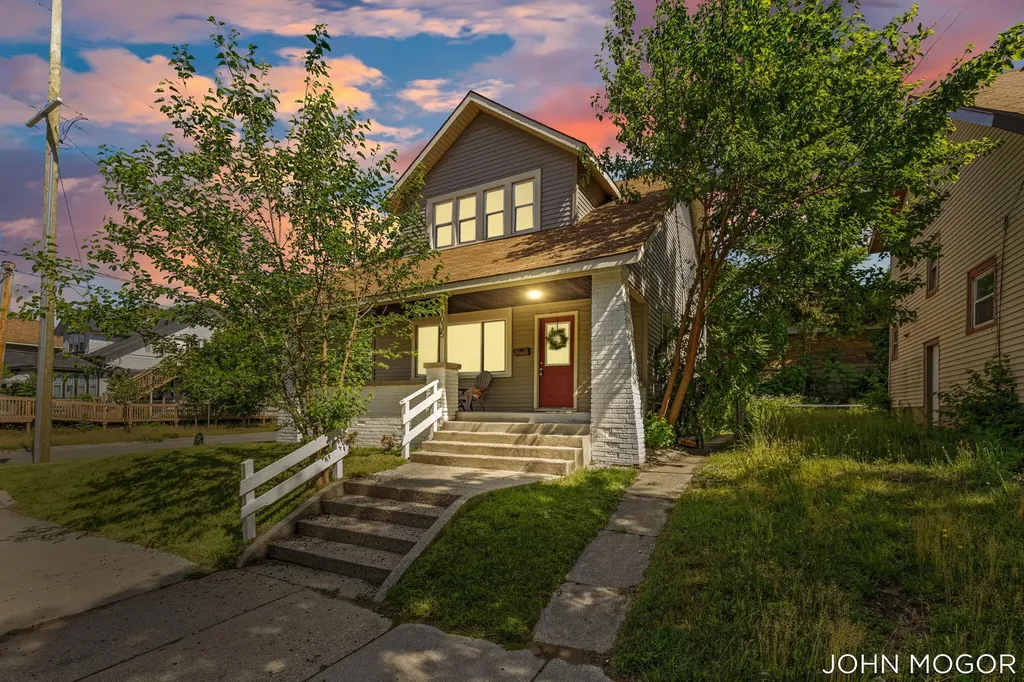 1035 Alexander Street SE Grand Rapids City MI 49507