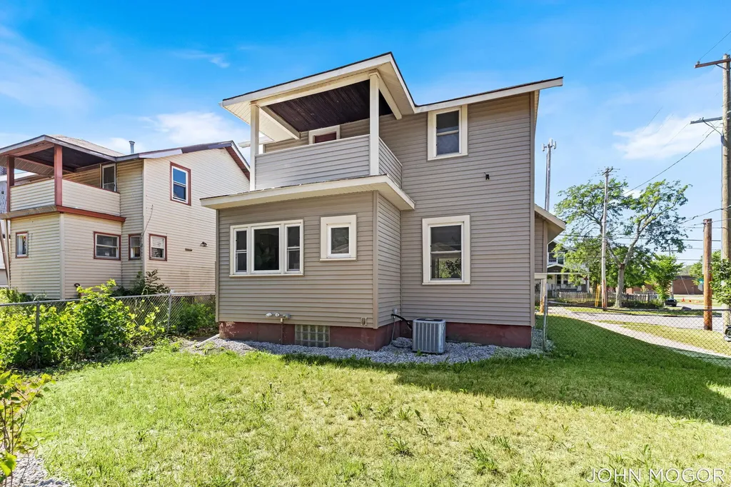 1035 Alexander Street SE Grand Rapids City MI 49507