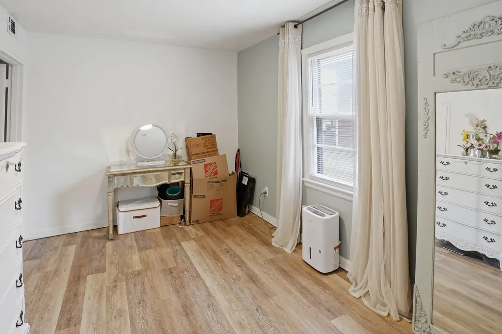1237 Fuller Avenue NE Grand Rapids City MI 49505