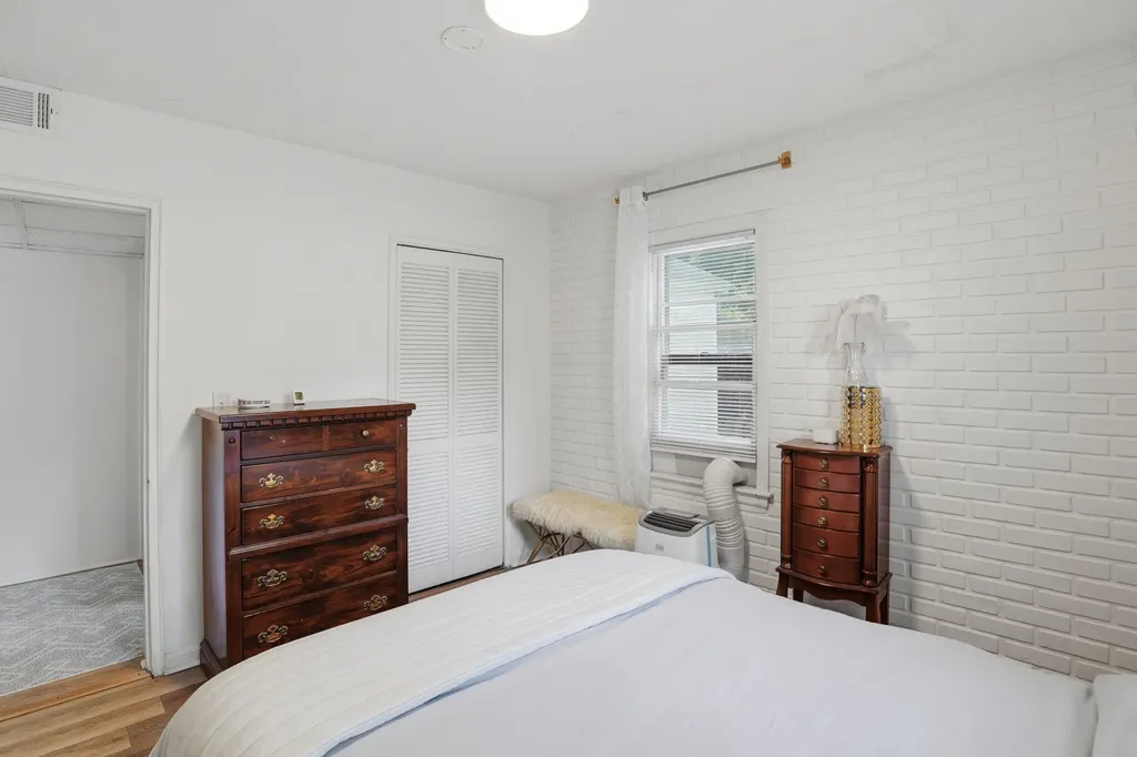 1237 Fuller Avenue NE Grand Rapids City MI 49505