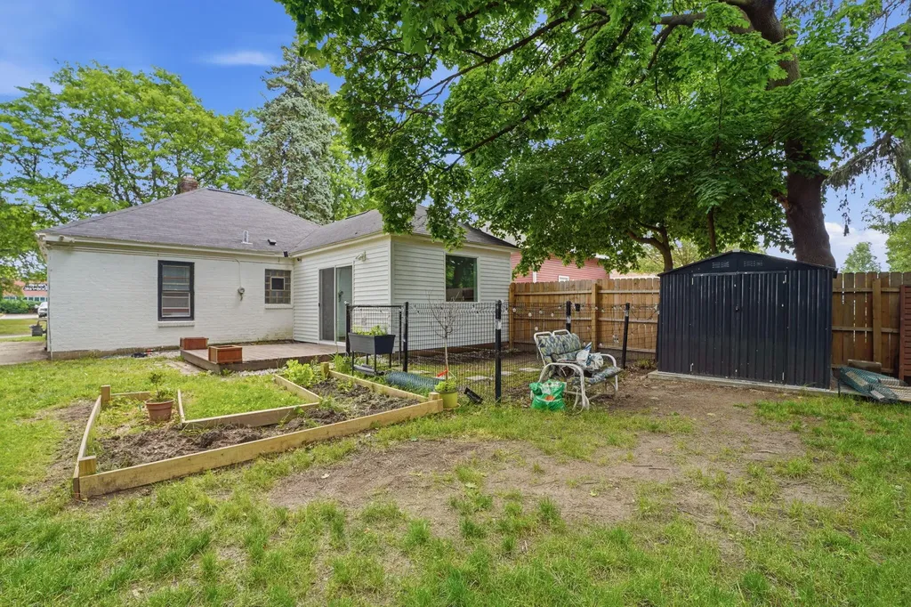 1237 Fuller Avenue NE Grand Rapids City MI 49505