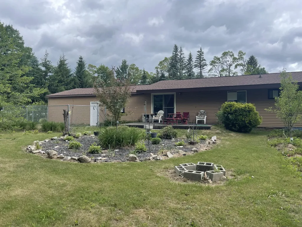 1807 S Lake Mitchell Drive Cherry Grove Township MI 49601