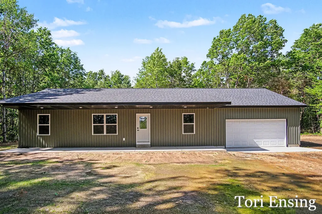 19828 Yankee Road Reynolds Township MI 49329
