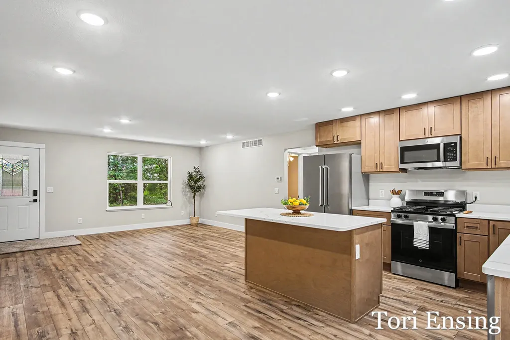 19828 Yankee Road Reynolds Township MI 49329