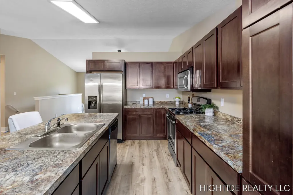 644 Wren Court Middleville Village MI 49333