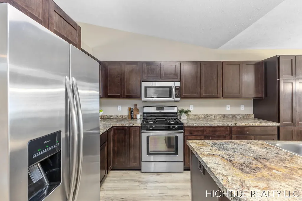 644 Wren Court Middleville Village MI 49333