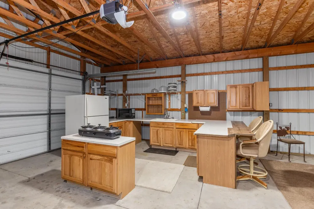 6009 Keeney Drive Belvidere Township MI 48886