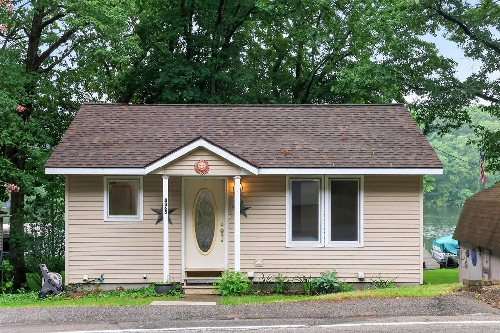 8365 S Spruce Avenue Brooks Township MI 49337