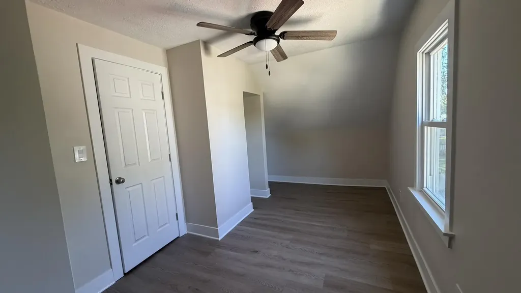 2345 Harding Muskegon City MI 49441