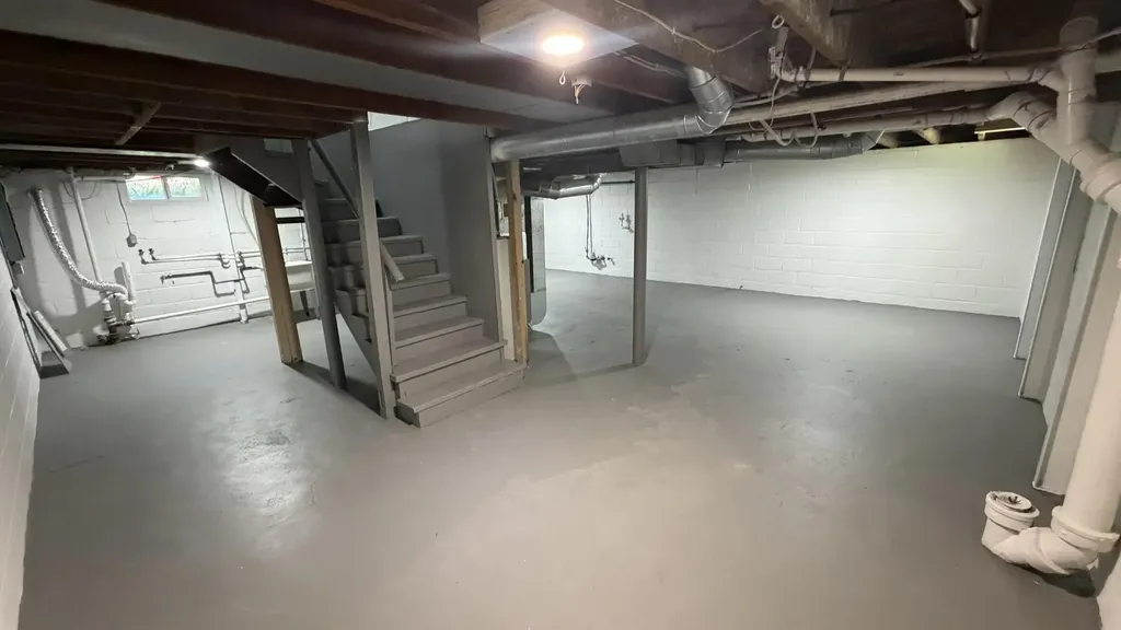 2345 Harding Avenue Muskegon City MI 49441