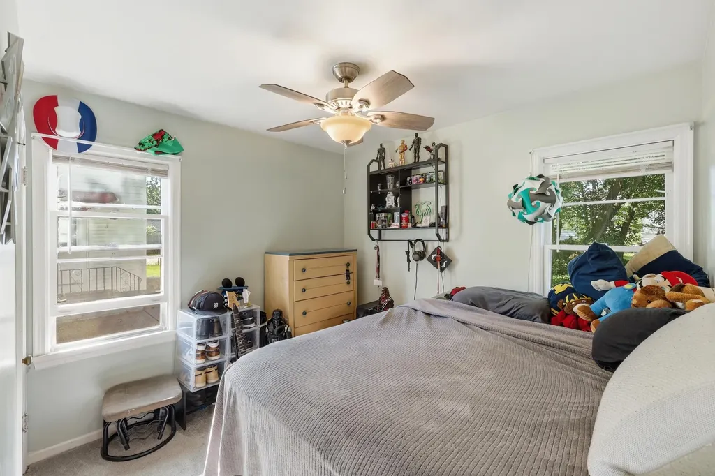 923 Colrain Street SW Wyoming City MI 49509