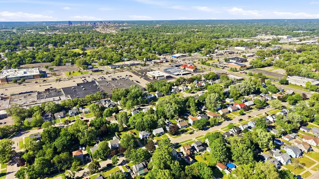 923 Colrain Street SW Wyoming City MI 49509