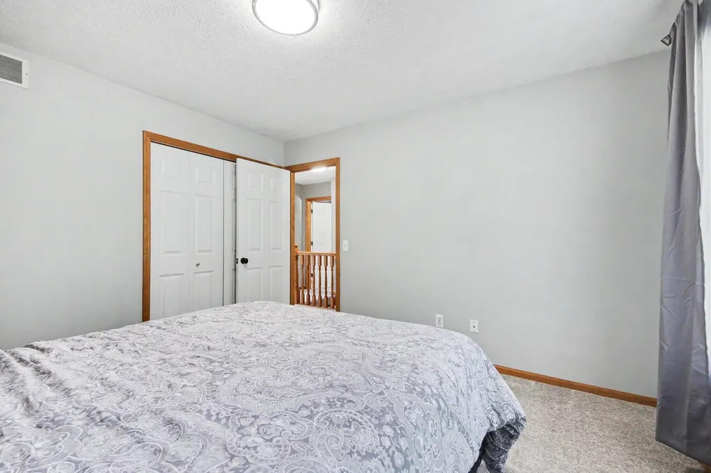 1090 Cumberland Avenue SE Vergennes Township MI 49331