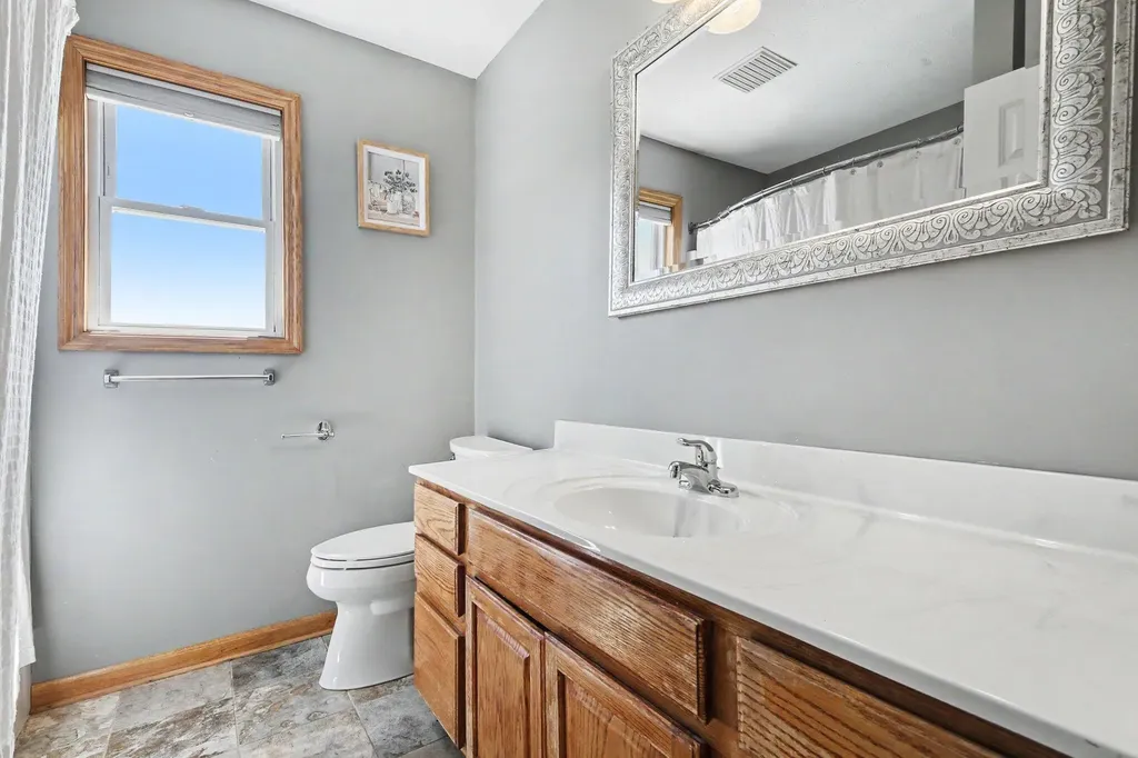 1090 Cumberland Avenue SE Vergennes Township MI 49331